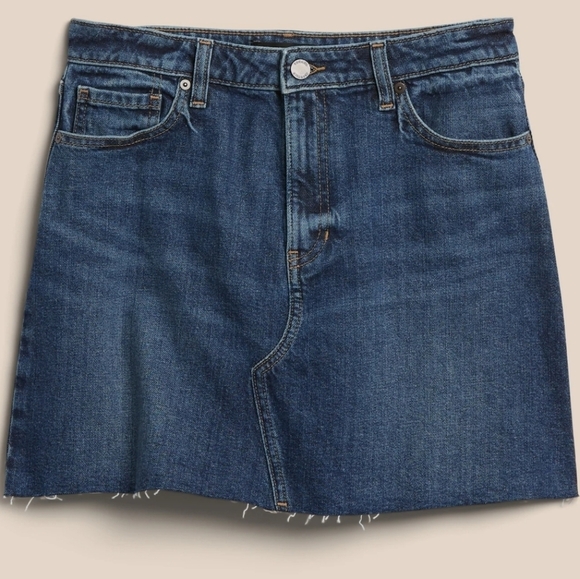 New BR Denim Mini Skirt Size XXS - Picture 2 of 8